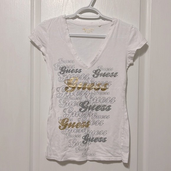 Guess T-Shirt - Picture 1 of 3